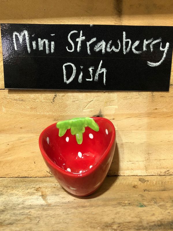 Big Strawberry mini dish