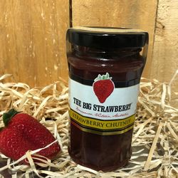 Big Strawberry +quotStrawberry +quot Chutney 290g