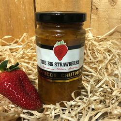 Big Strawberry Apricot Chutney 290g